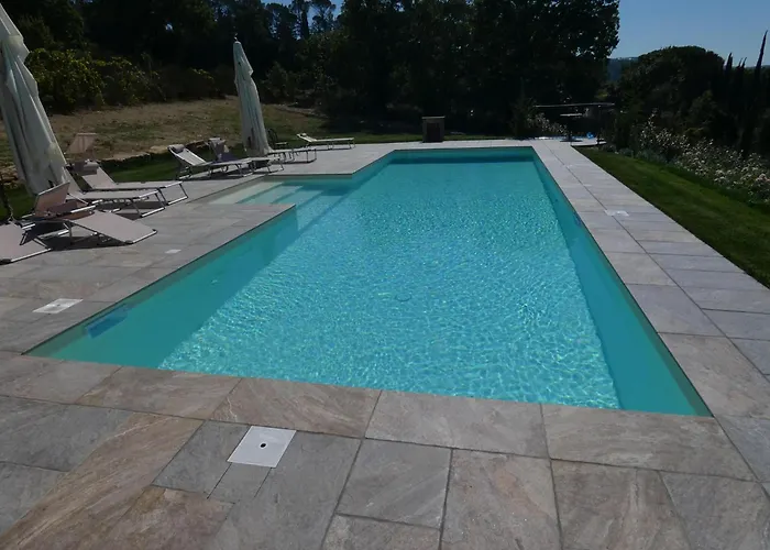 Beautiful With Swimming Pool